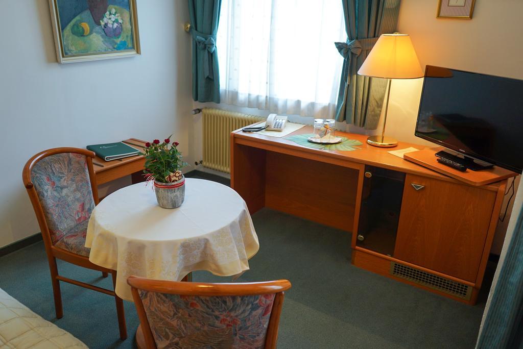 Pension Besser Bad Eisenkappel Luaran gambar