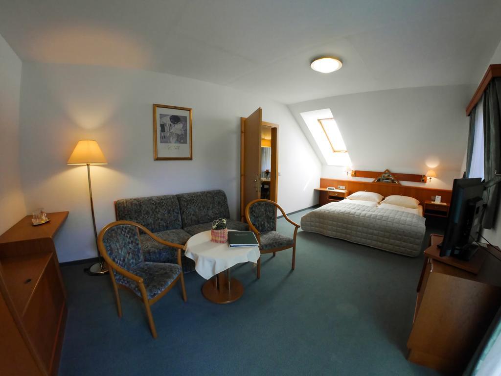 Pension Besser Bad Eisenkappel Luaran gambar