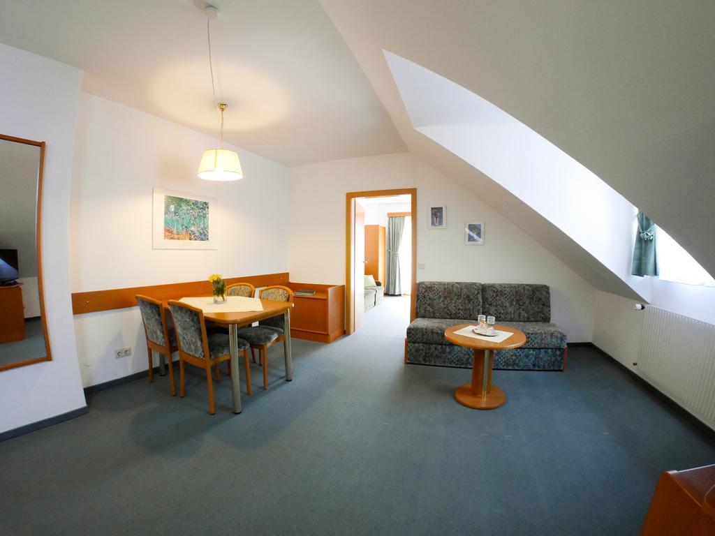 Pension Besser Bad Eisenkappel Luaran gambar