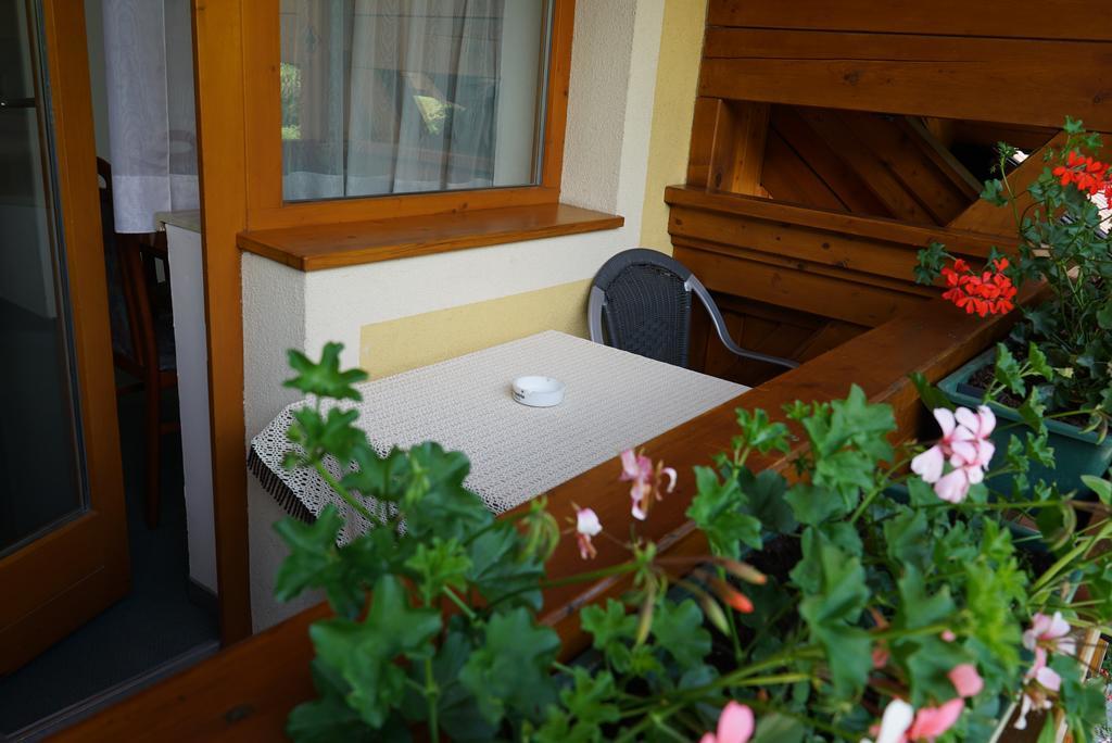 Pension Besser Bad Eisenkappel Luaran gambar