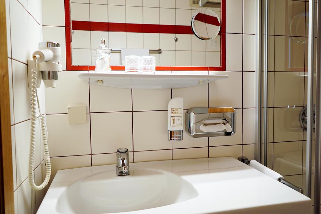 Pension Besser Bad Eisenkappel Luaran gambar
