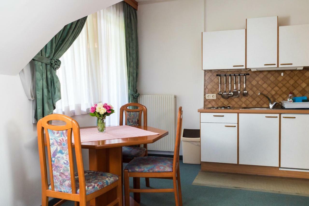 Pension Besser Bad Eisenkappel Luaran gambar